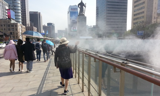 Cooling mist to chill Gwanghwamun Square this summer