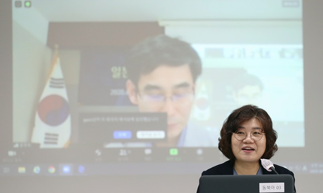 Korean, Japanese scholars blast Japan's history distortion in seminar