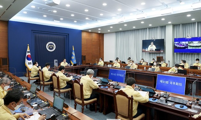 Opening Remarks by President Moon Jae-in at 31st Cabinet Meeting