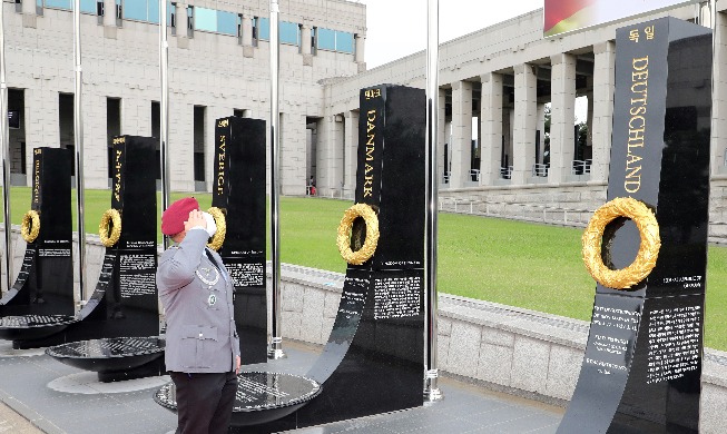 [Korea in photos] New monument honors German assistance in Korean War