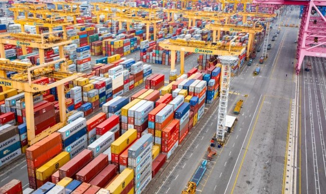 Jan.-Oct. exports of USD 565.8B produce 39.6B trade surplus